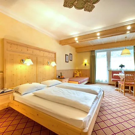 欧派拜德亨豪斯酒店 图克斯