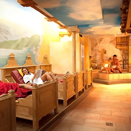 Alpenbad Hohenhaus Otel 4*