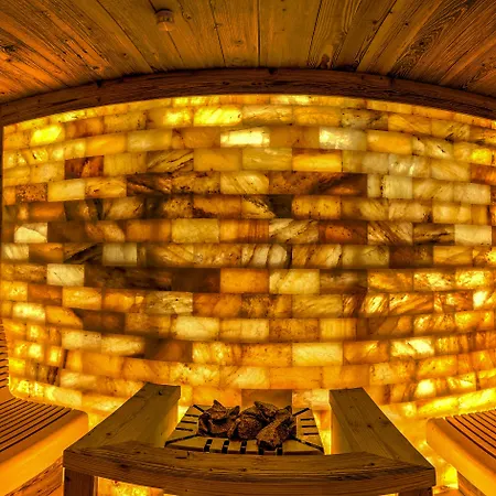 Alpenbad Hohenhaus Otel