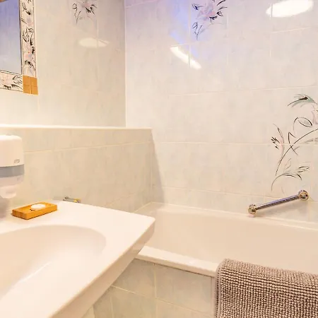 Alpenbad Hohenhaus Hotel 4*