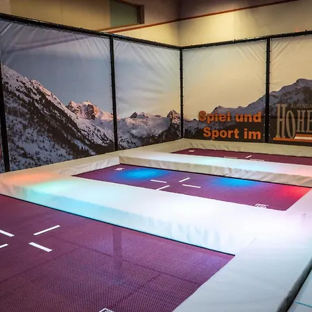 欧派拜德亨豪斯酒店 4*