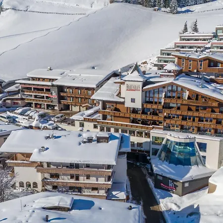 Alpenbad Hohenhaus Hotel Tux