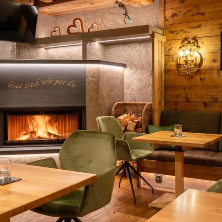 Ξενοδοχείο Alpenbad Hohenhaus