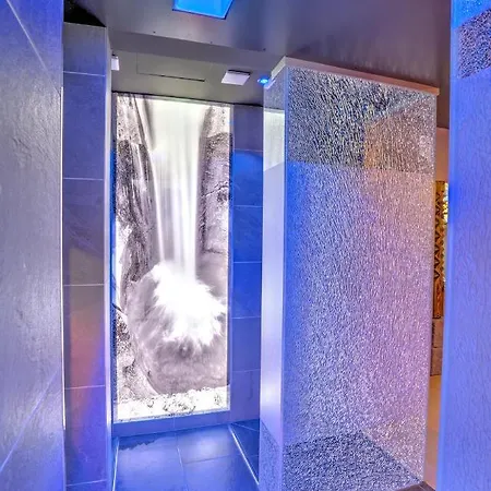 Alpenbad Hohenhaus فندق تكس