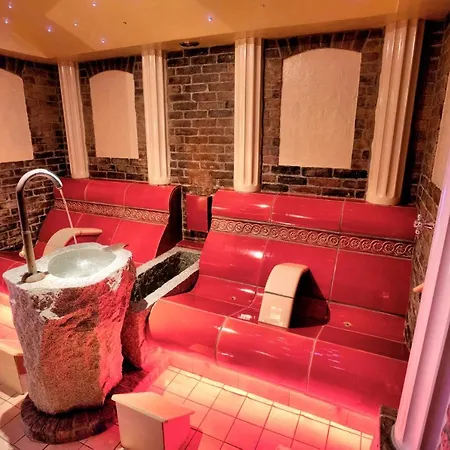 酒店 欧派拜德亨豪斯酒店 4*