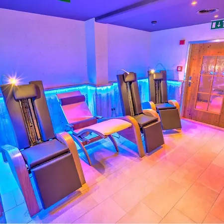 Alpenbad Hohenhaus 4* تكس