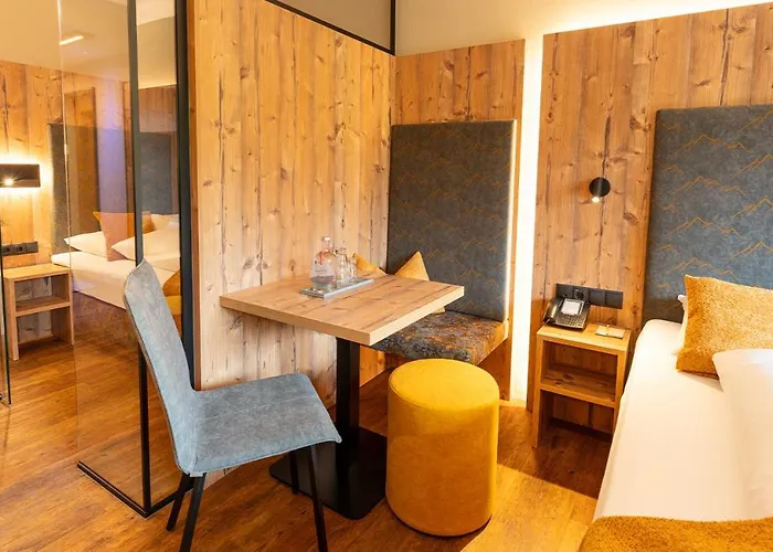 Ξενοδοχείο Alpenbad Hohenhaus 4*