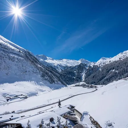 Alpenbad Hohenhaus Hotell 4*