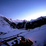 Отель Alpenbad Hohenhaus Тукс