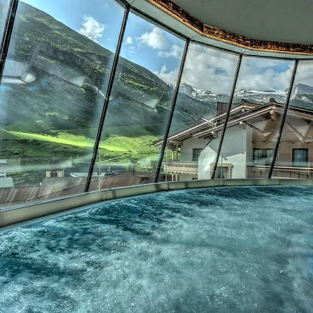 Szálloda Alpenbad Hohenhaus Tux